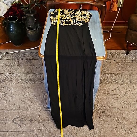 NWT Boohoo Black & Gold maxi dress size 4 - Picture 15 of 15